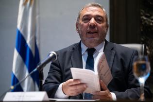 Presentación de libro del contador Enrique Iglesias