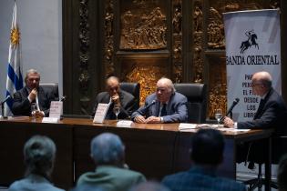 Presentación de libro del contador Enrique Iglesias