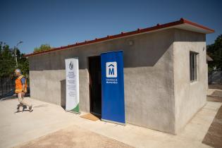 Entrega de viviendas a dos familias en Juventud 14, en el marco 