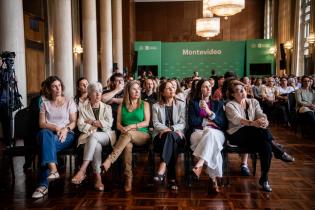 Entrega de certificados de calidad a dependencias de la Intenden