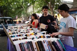 Recorrido por Noche de las Librerías 2025 