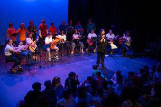 Muestra talleres del programa Esquinas de la Cultura en la sala 