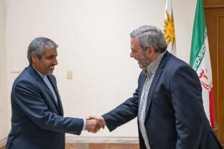 Reunión con representantes de la embajada de Irán