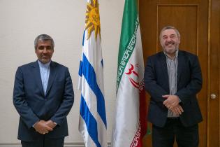 Reunión con representantes de la embajada de Irán