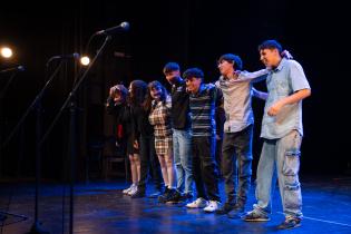 Jornadas de adolescentes en escena de la Movida Joven