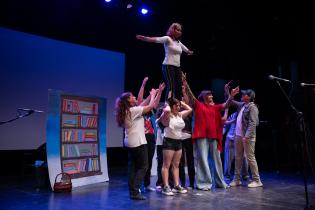 Jornadas de adolescentes en escena de la Movida Joven