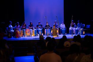 Jornadas de adolescentes en escena de la Movida Joven
