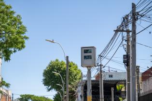 Instalación de radar en Juan Jacobo Rousseau y María Stagnero 