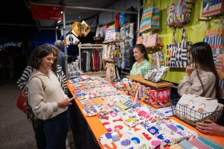 Lanzamiento de feria Ideas+ en el parque Rodó