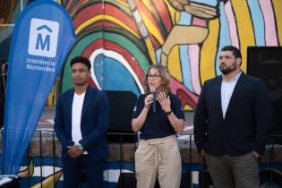  Lanzamiento del vino y el medio y medio de C1080