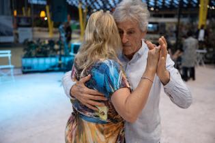 Milonga esquinera en el Espacio Modelo