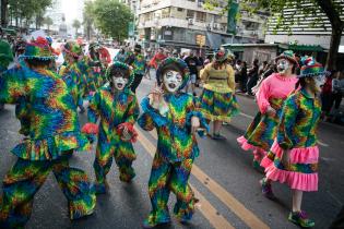 Desfile de Carnaval de las Promesas por 18 de Julio