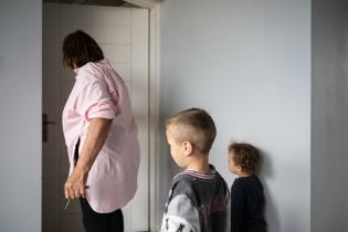 Mudanza de 46 viviendas del asentamiento Alfonso Lamas - Barros 