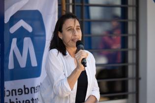 Inauguración de viviendas de realojo para familias del asentami