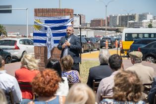 Inauguración de plazoleta Jorge Sapelli