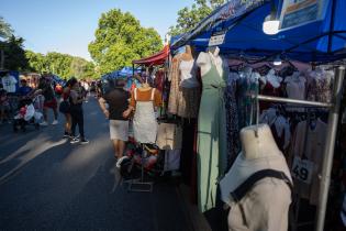 Recorrida por ferias de Montevideo por Navidad