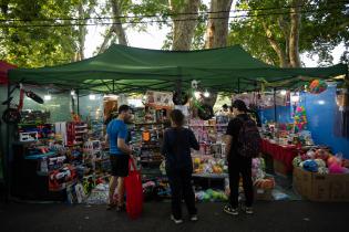 Recorrida por ferias de Montevideo por Navidad