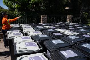  Entrega de contenedores en municipios A y G