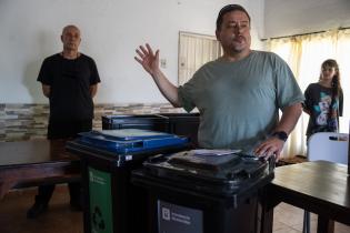  Entrega de contenedores en municipios A y G