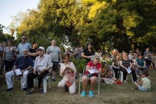 Entrega de contenedores en municipio G