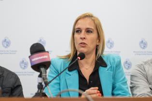 Firma de convenio con ADEOM en el Ministerio de Trabajo y Seguri