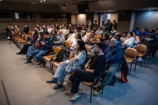 Intendente, Mario Bergara participa en firma de escrituras para 