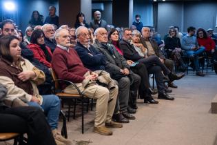  Acto por renombramiento de sala Dorada como sala "Gonzalo Cará