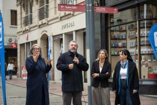 Presentación de cartelería turística en Ciudad Vieja