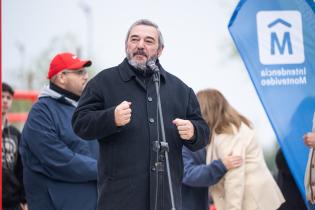 Inauguración de plaza en Piedras Blancas