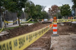 Inicio de obras de vialidad en Máximo Santos