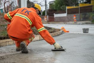 Inicio de obras de vialidad en Máximo Santos