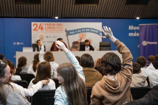 Registro de la Feria del Libro y stands de la IM