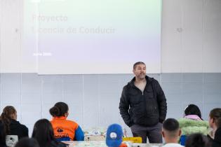 Taller del CEVI para aspirantes a licencia de conducir de moto e