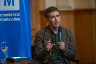 Declaración de visitante ilustre a Juan Mayorga