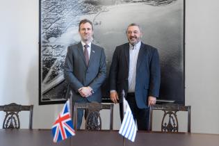 Reunión con embajador de Gran Bretaña