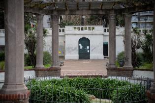 Trabajos de mantenimiento en plaza Gomensoro