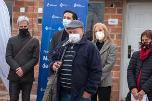 Entrega de viviendas en barrio Cauceglia