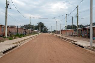 Entrega de viviendas en barrio Cauceglia