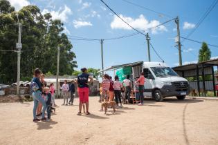 Policlínica móvil en Municipio F en el marco del Plan ABC