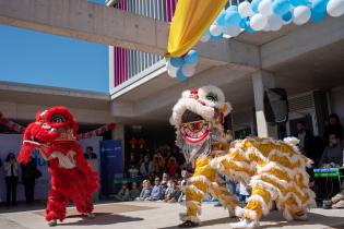 Inauguración de la Escuela República Popular de China