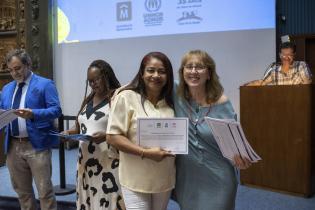 Entrega de certificados en capacitación laboral para personas refugiadas, solicitantes de asilo y migrantes Entrega de certificados en capacitación laboral para personas refugiadas, solicitantes de asilo y migrantes