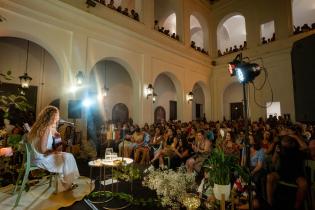 Florencia Núñez en el ciclo Late Ciudad Vieja