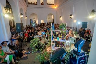 Florencia Núñez en el ciclo Late Ciudad Vieja