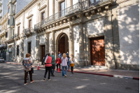 Las cosas de los tiempos de Artigas: un recorrido por la Ciudad Vieja que nos acerque al período desde la cultura material