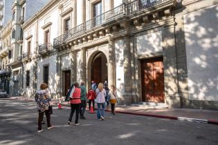 Las cosas de los tiempos de Artigas: un recorrido por la Ciudad Vieja que nos acerque al período desde la cultura material