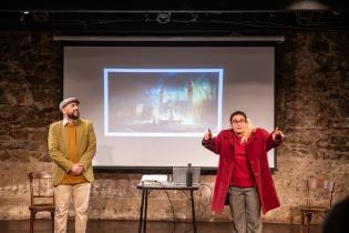 Función de Teatro en el Aula: Montevideo Ciudad Mágica en el teatro La Candela