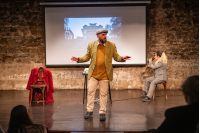 Función de Teatro en el Aula: Montevideo Ciudad Mágica en el teatro La Candela