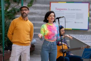 Inauguración de muestra fotográfica del CdF "Tangueres. Un arrabal diverso" en la Plaza de la Diversidad Inauguración de muestra fotográfica del CdF "Tangueres. Un arrabal diverso" en la Plaza de la Diversidad