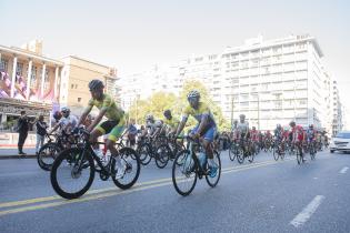 Largada de la 77° edición de la Vuelta Ciclista del Uruguay 2022 en la explanada de la Intendencia de Montevideo Largada de la 77° edición de la Vuelta Ciclista del Uruguay 2022 en la explanada de la Intendencia de Montevideo