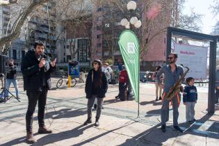 Muestra de fotografías ganadoras de la Movida Joven 2021, en la fotogalería de Plaza de Cagancha    